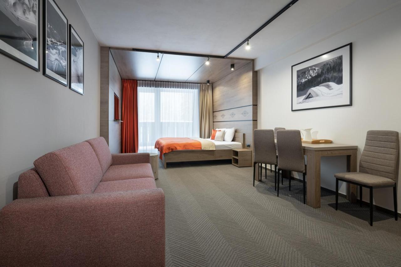 Apartment Yolo - 4 Person - Garage Parking - Ski In Ski Out Demanovska Dolina Exterior photo