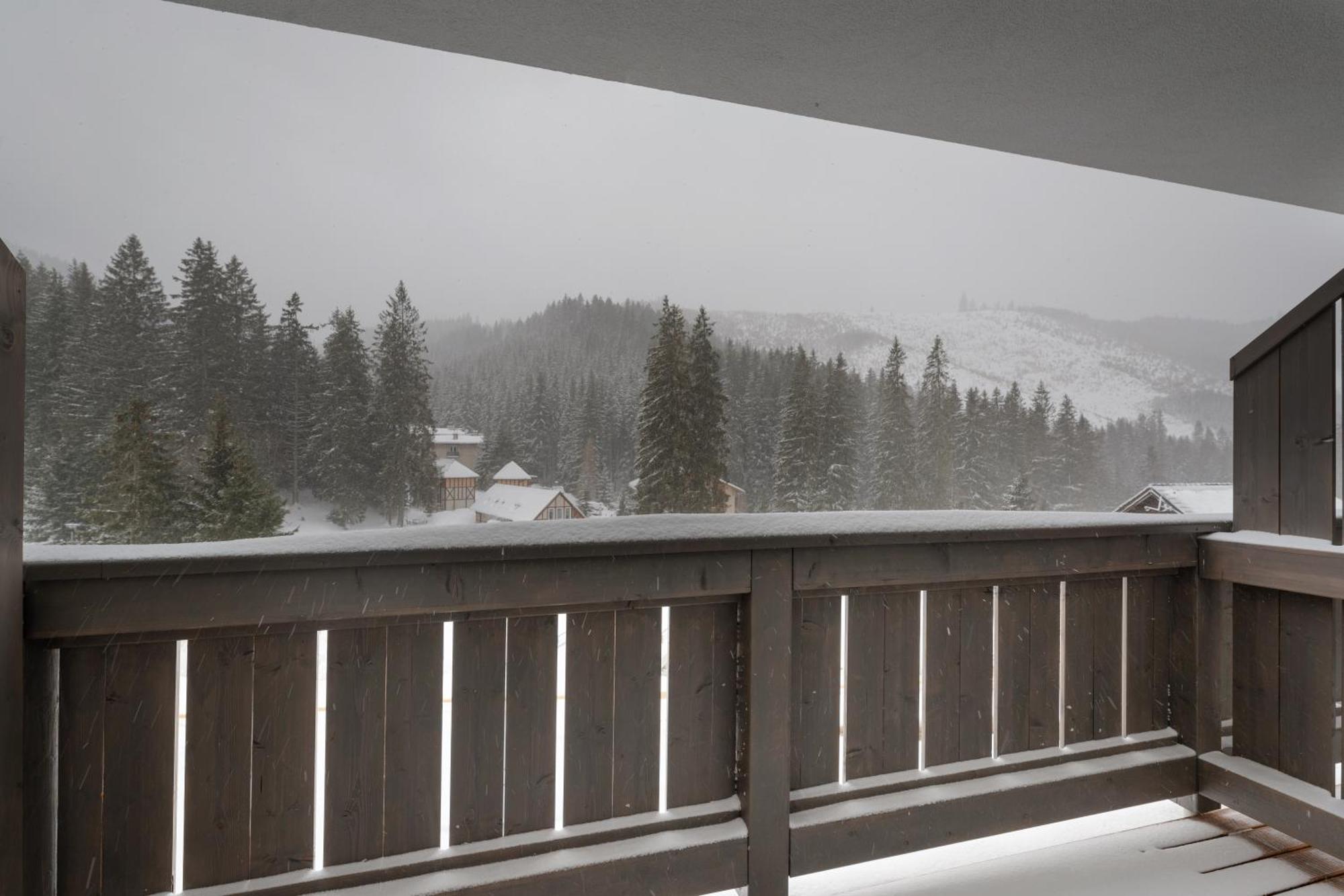 Apartment Yolo - 4 Person - Garage Parking - Ski In Ski Out Demanovska Dolina Exterior photo